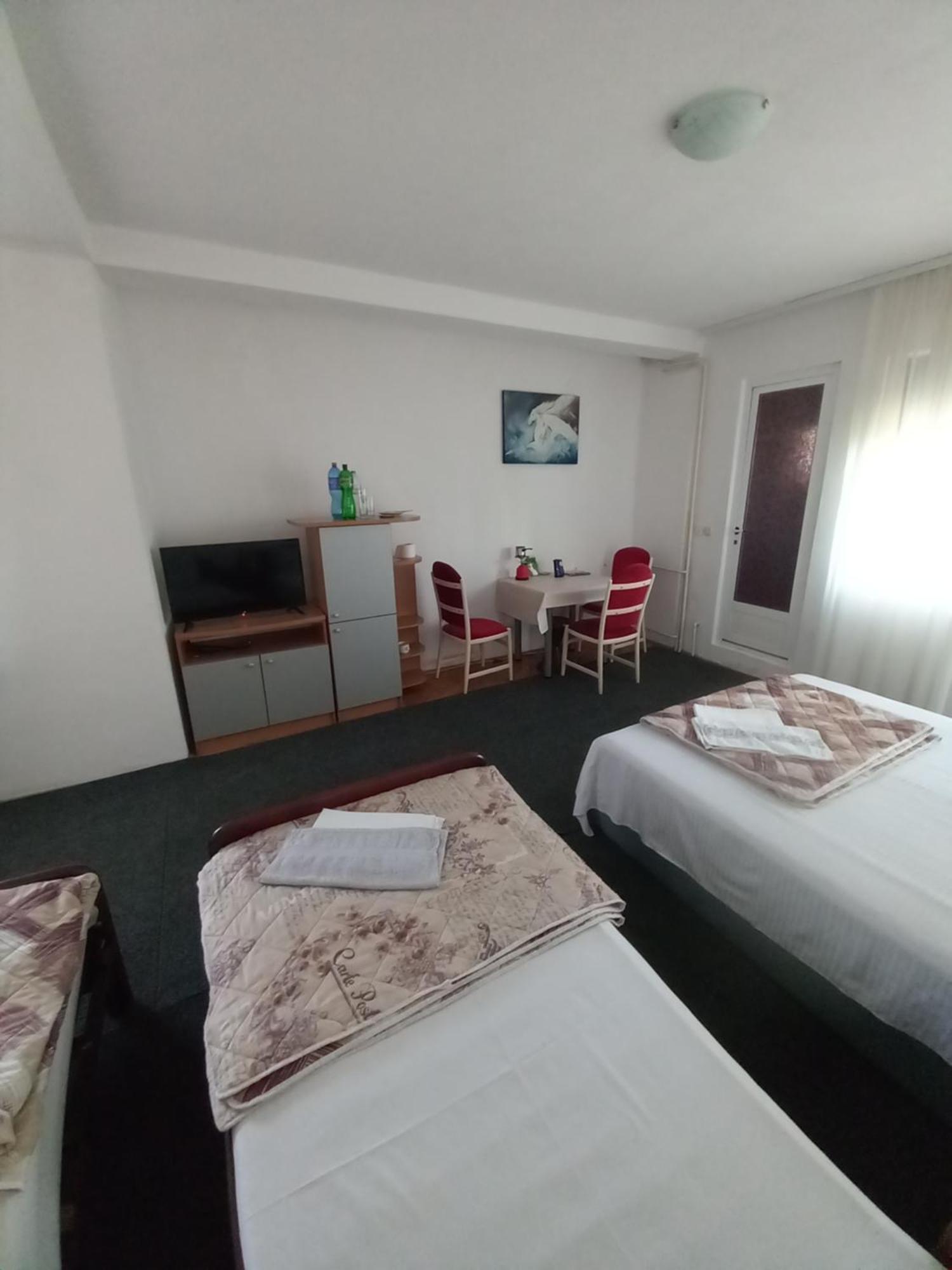 Ambient Apartments ستروغا المظهر الخارجي الصورة